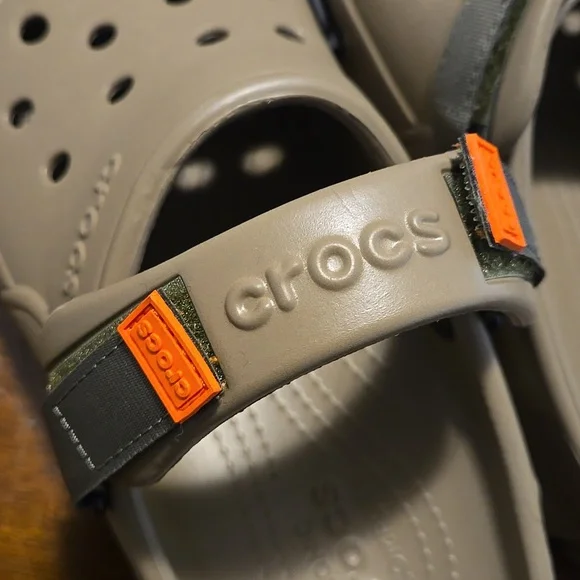 Crocs Off Road Sports Clog - Picture 5 of 8
